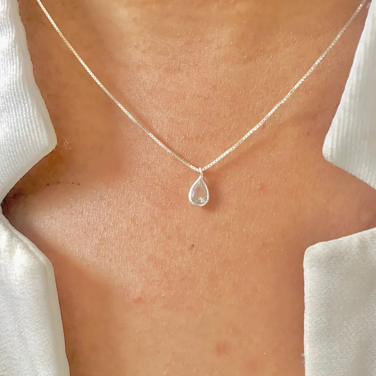 Colar Ponto de Luz Gota Zircônia Incolor Prata 925 Legítima