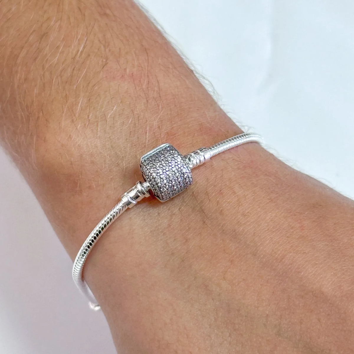 Pulseira Berloque Fio Semi Rígido Fecho Tambor Cravejado Prata 925 Legítima