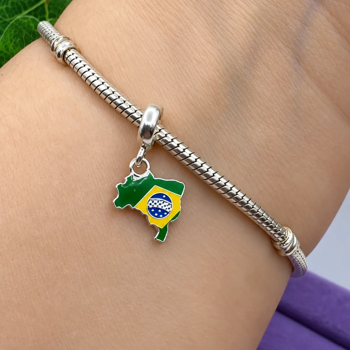 Berloque Mapa do Brasil Torcida Prata 925 Legítima