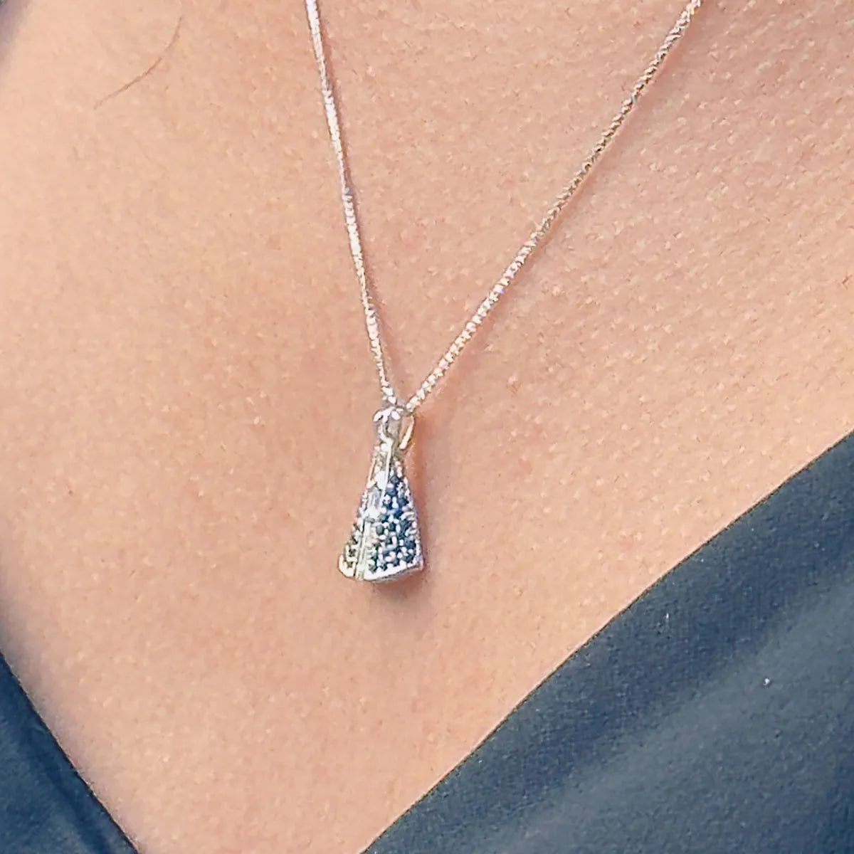 Colar N. S. Aparecida Cravejado Zircônia Azul Prata 925 Legítima