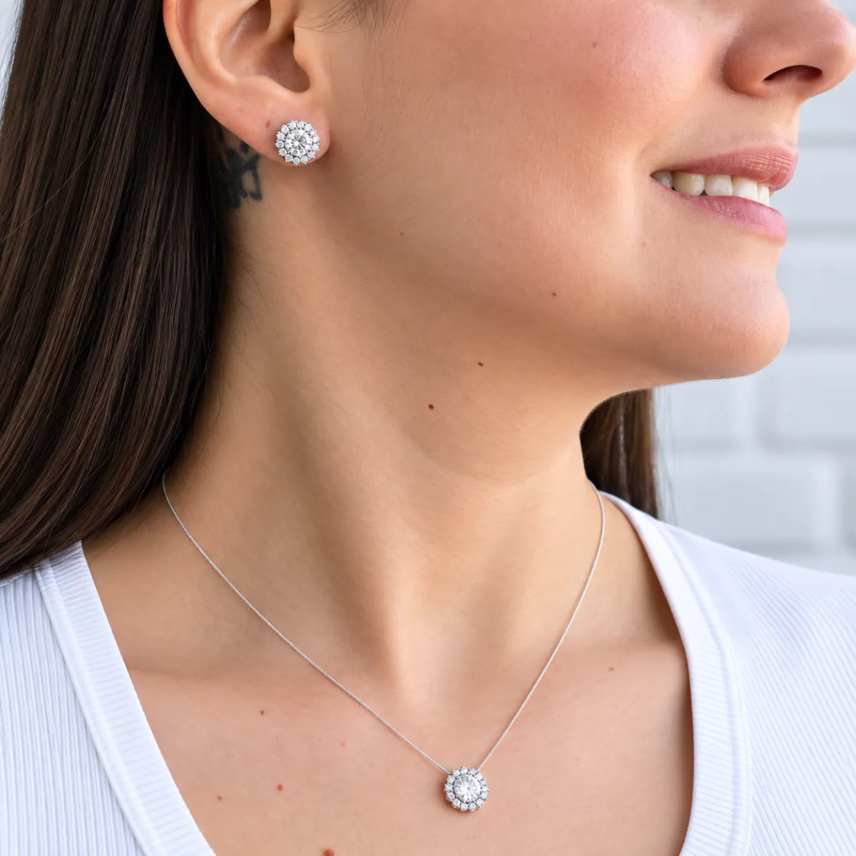 Conjunto Redondo Galeria Zircônia Branca Bordas Cristal Prata 925 Legítima