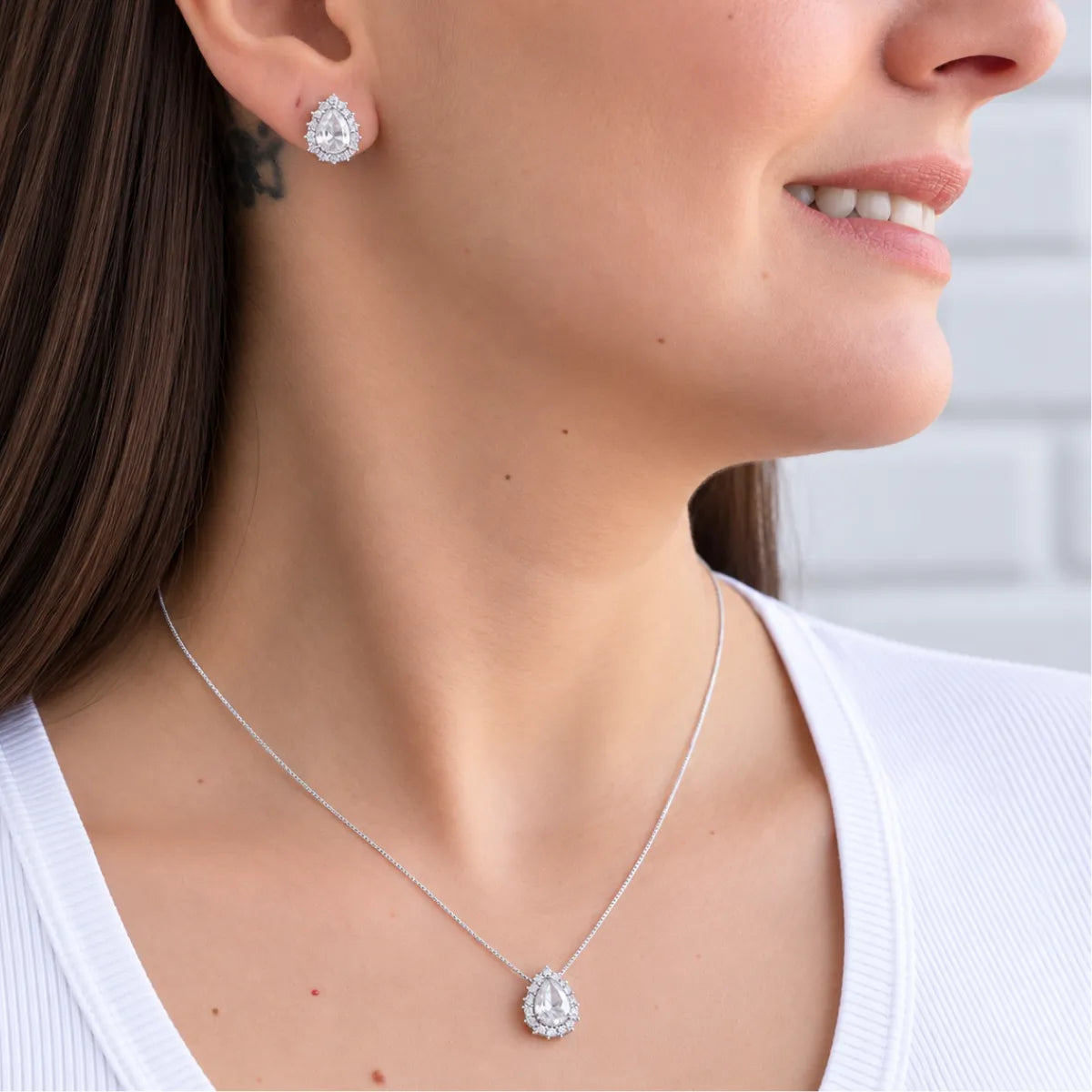 Conjunto Gota Galeria Zircônia Branca Bordas Cristal Prata 925 Legítima