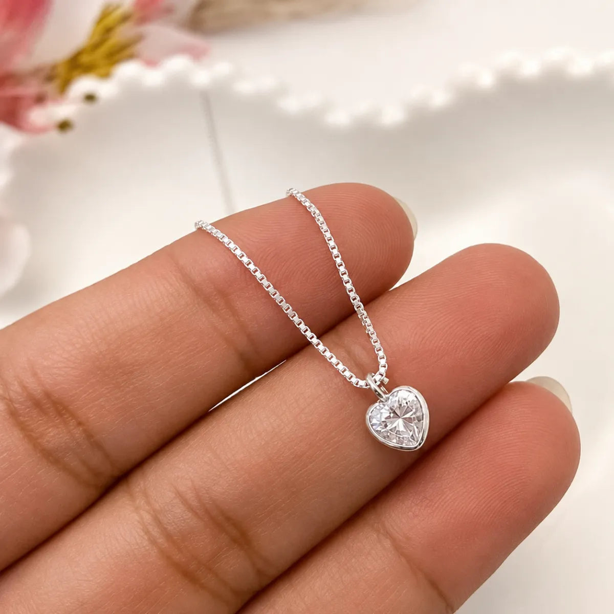Colar Ponto de Luz Coração Zircônia Incolor Prata 925 Legítima