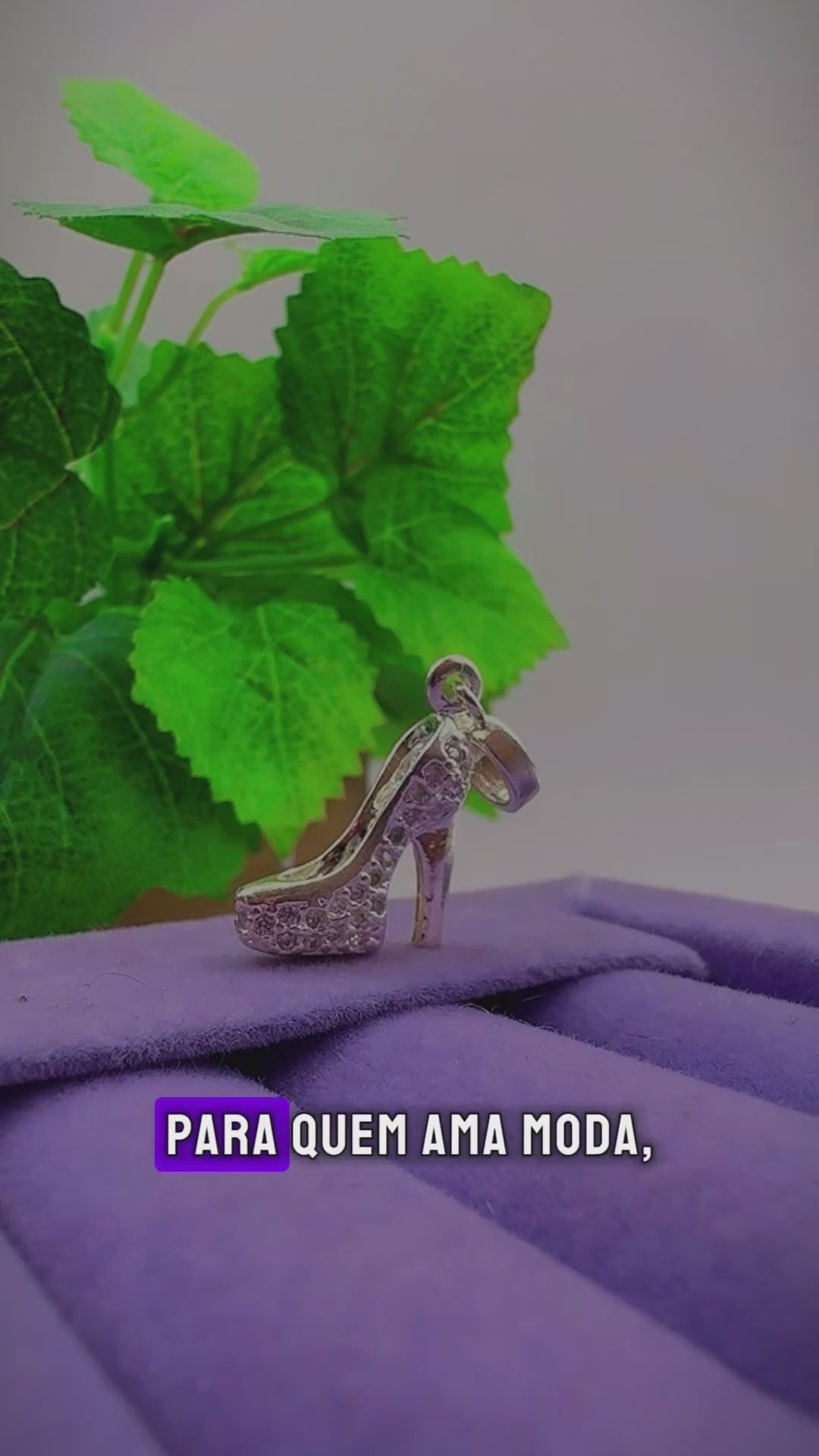 Berloque Salto Alto Zircônias Cravejadas Prata 925 Legítima